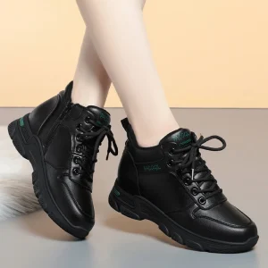 Mode femmes chaussures décontractées nouveau hiver chaud Plus velours noir cheville chaussures à semelles épaisses doux coton baskets mère bottes en plein air
